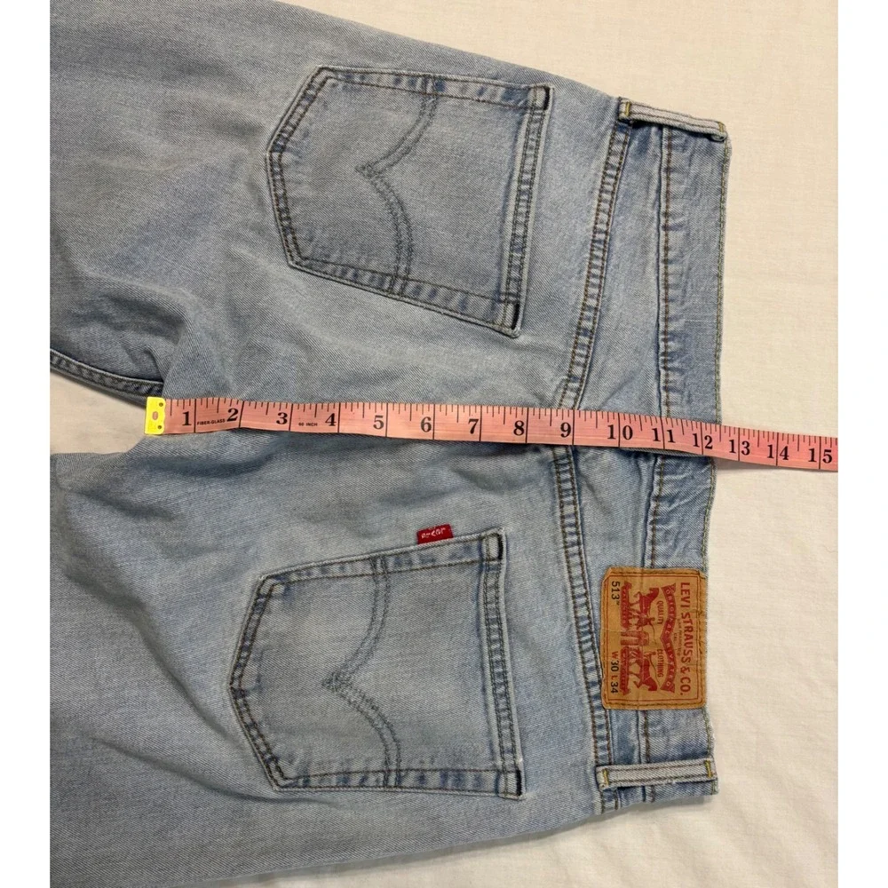 Levis 513 Slim Straight Light Wash Frayed Hem Jeans 30x34 Mens Blue
